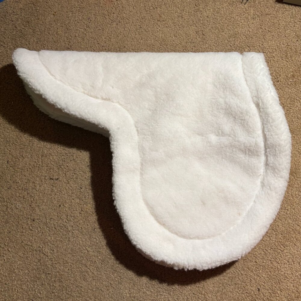 Wilker's Plain Hunter White Show Saddle Pad - 17"